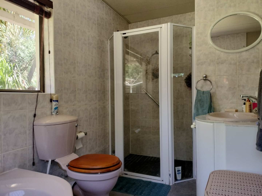 4 Bedroom Property for Sale in Langenhovenpark Free State
